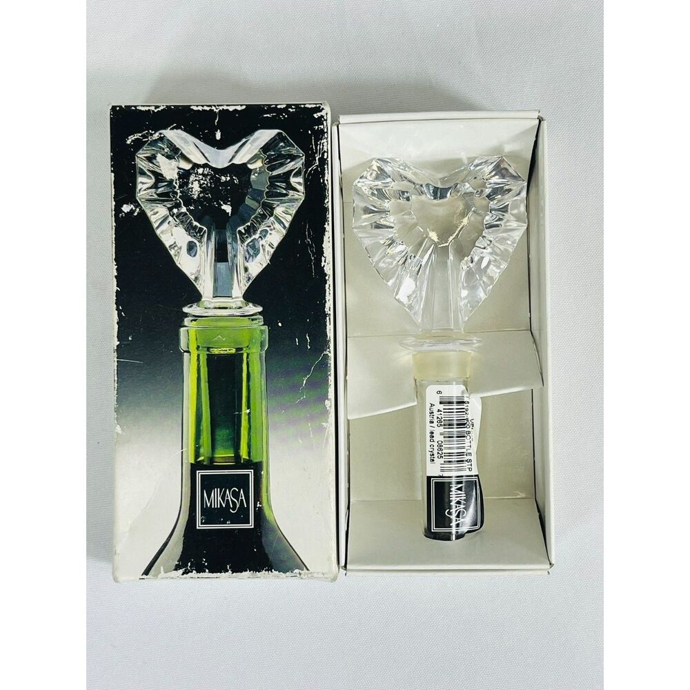 New in Box Mikasa Austrian Lead Crystal Bottle Stopper Heart Shape Love